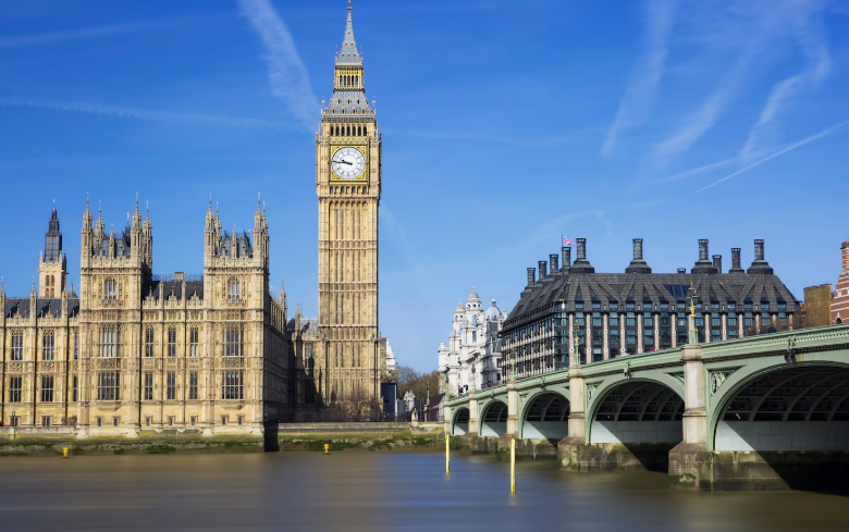 UK Universities Restrict Bangladeshi and Pakistani Student Recruitment in 2025