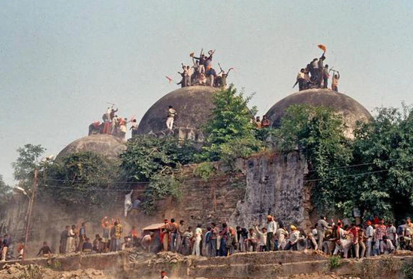  Humayun Kabir
Babri Masjid 