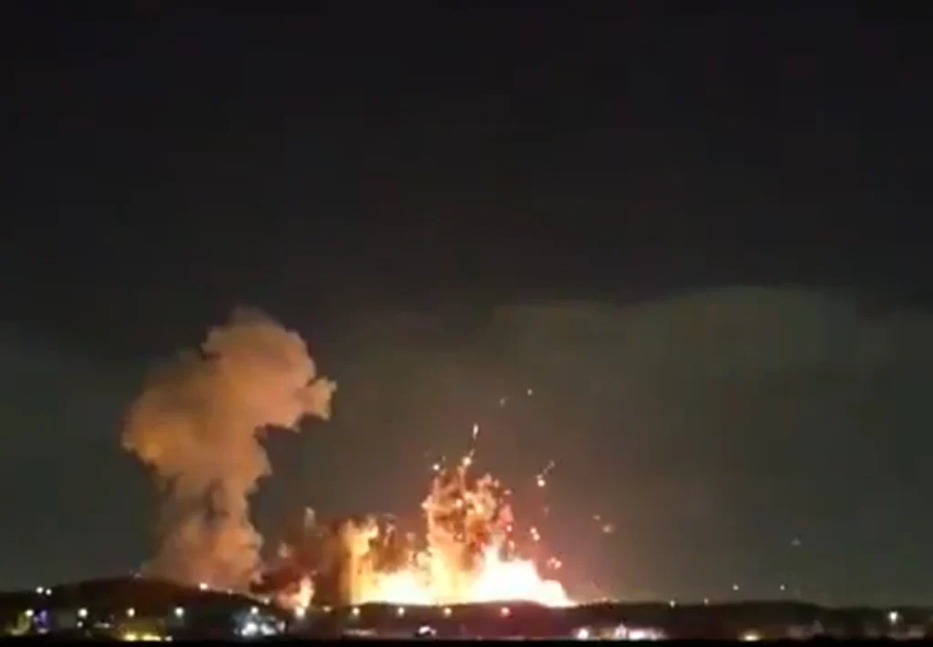 US Uses Bunker-Buster Bombs on IRGC Sites in Isfahan: What It Means for the Middle East 1 US Uses Bunker-Buster Bombs on IRGC Sites in Isfahan