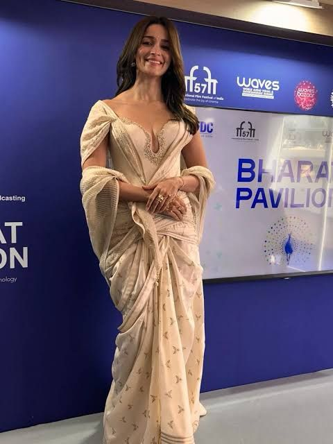 Alia Bhatt at Cannes: Calls Out Male Dominance with Desi Fairy-Tale Glamour 4 image 21